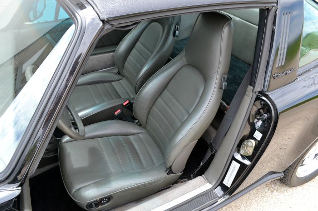 Porsche 911 1986 photo 4