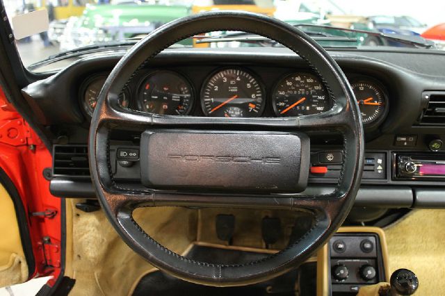 Porsche 911 1987 photo 49