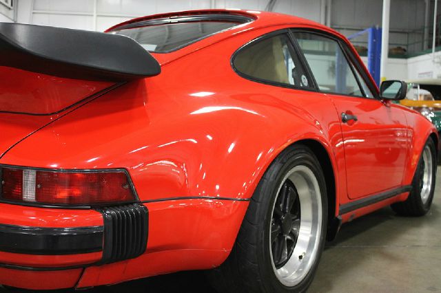 Porsche 911 1987 photo 73