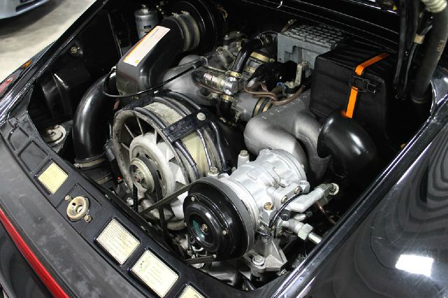 Porsche 911 1988 photo 20