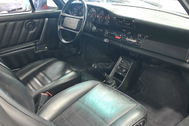 Porsche 911 1988 photo 67
