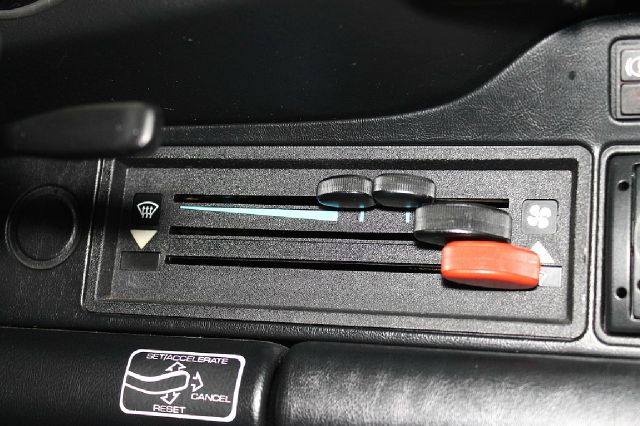 Porsche 911 1988 photo 9