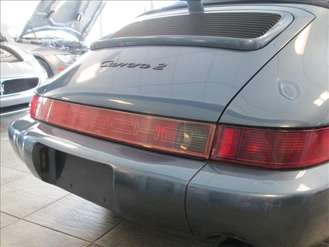Porsche 911 1990 photo 29