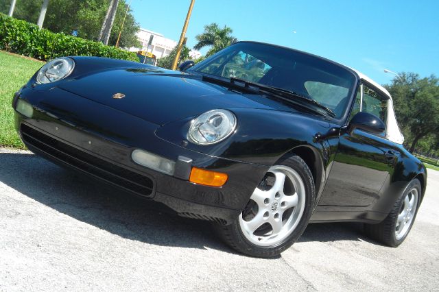 Porsche 911 1995 photo 1