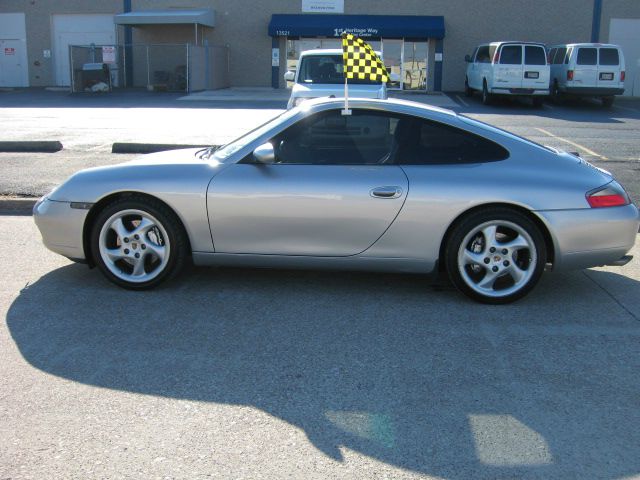 Porsche 911 1999 photo 1