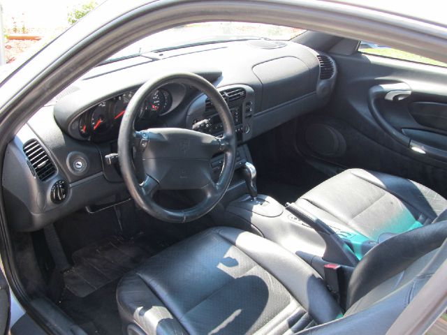 Porsche 911 1999 photo 2