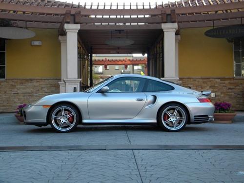 Porsche 911 2001 photo 2