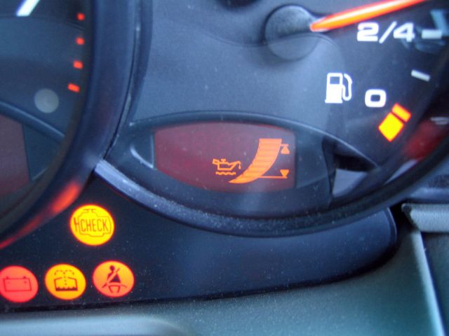 Porsche 911 4WD REG CAB 120.5 SLT Convertible