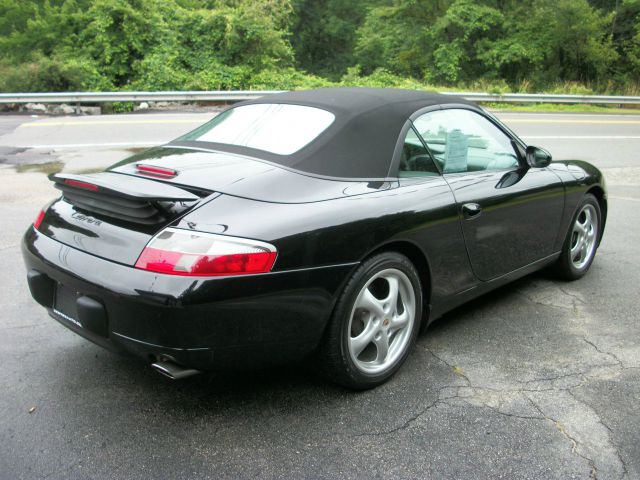 Porsche 911 2001 photo 2