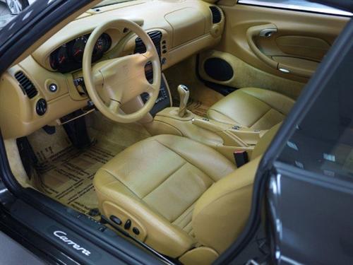 Porsche 911 2001 photo 2