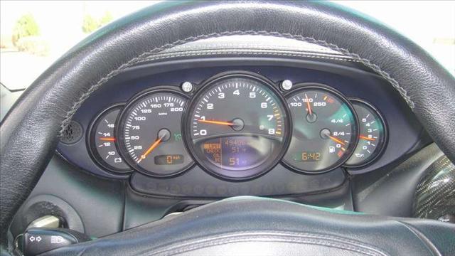 Porsche 911 2002 photo 4