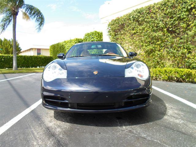 Porsche 911 4WD REG CAB 120.5 SLT Convertible