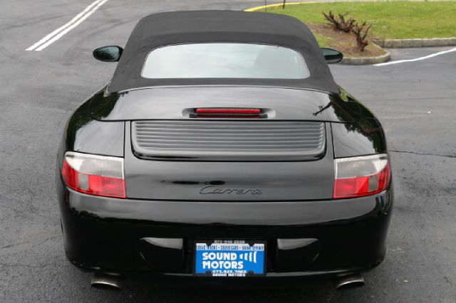 Porsche 911 2002 photo 0