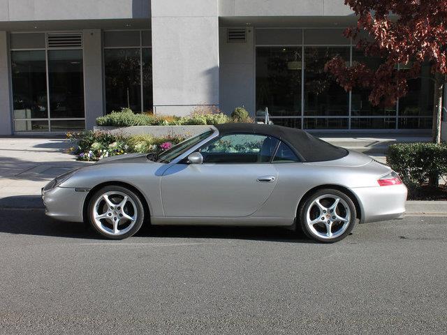 Porsche 911 2002 photo 1