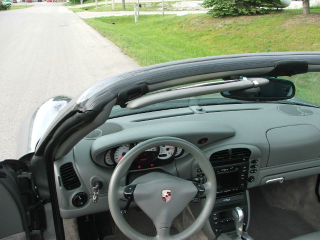 Porsche 911 2002 photo 9