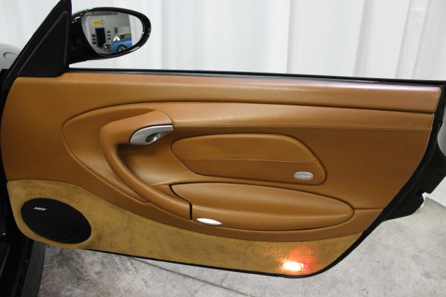 Porsche 911 2004 photo 31