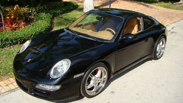 Porsche 911 2005 photo 1