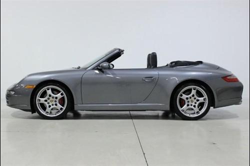 Porsche 911 2005 photo 2