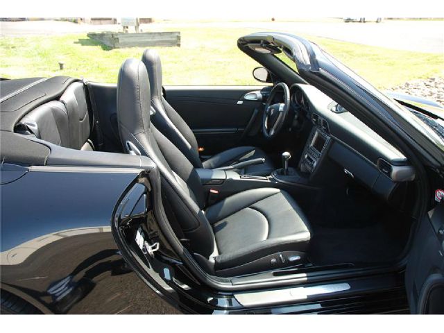 Porsche 911 2006 photo 34