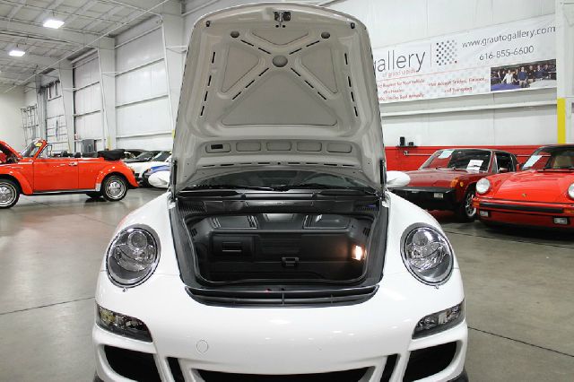Porsche 911 2007 photo 14
