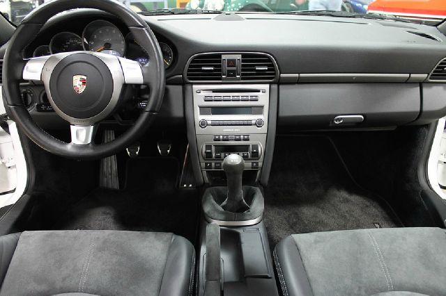 Porsche 911 2007 photo 8