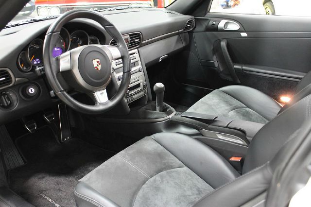 Porsche 911 2007 photo 9