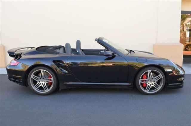 Porsche 911 2008 photo 2