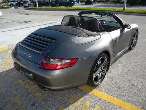 Porsche 911 2008 photo 2