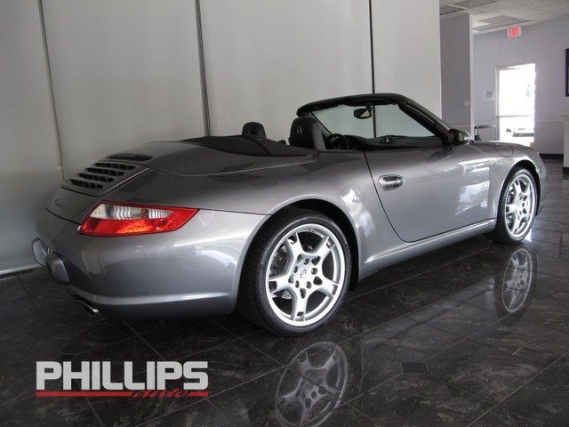 Porsche 911 2008 photo 2