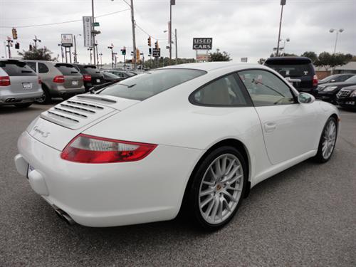 Porsche 911 2008 photo 2