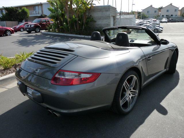 Porsche 911 2008 photo 2
