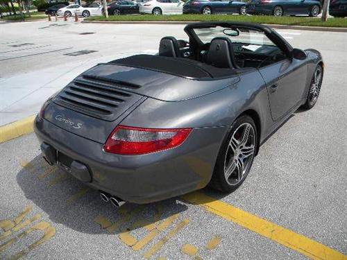 Porsche 911 2008 photo 2