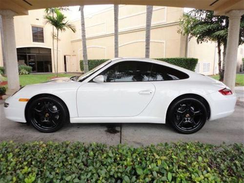 Porsche 911 2008 photo 2