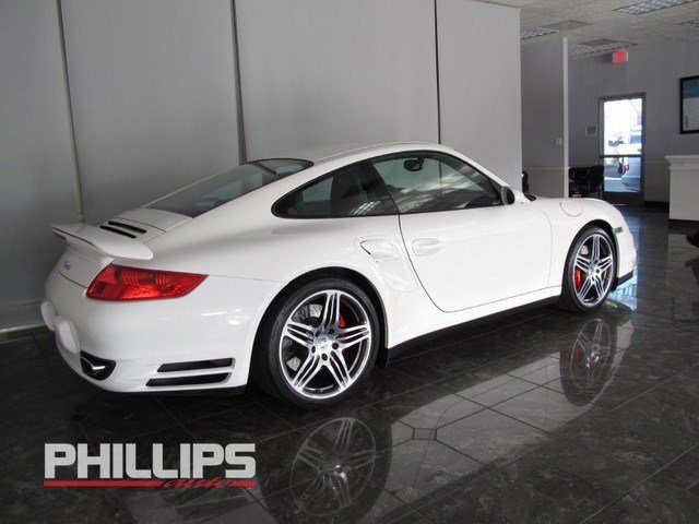 Porsche 911 2008 photo 1