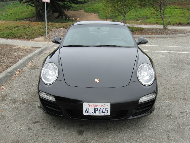 Porsche 911 2009 photo 2
