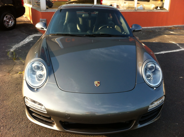 Porsche 911 2011 photo 10