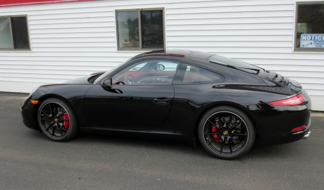 Porsche 911 2012 photo 2