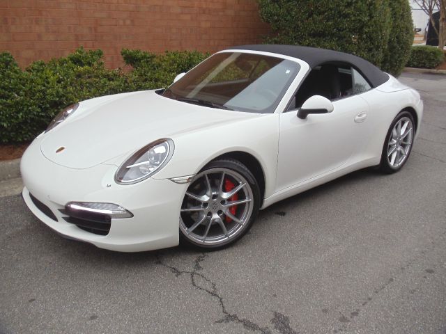 Porsche 911 2012 photo 1
