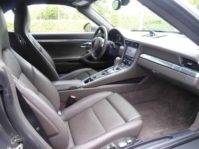 Porsche 911 2012 photo 19