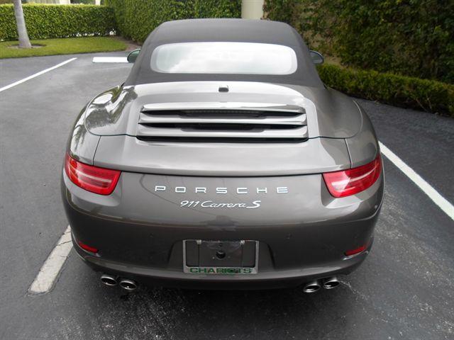 Porsche 911 2012 photo 25