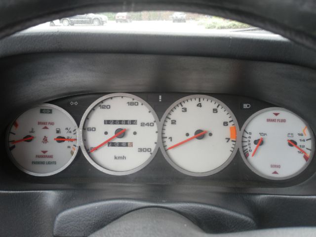 Porsche 928 1979 photo 12