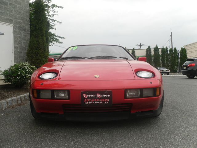 Porsche 928 1979 photo 22