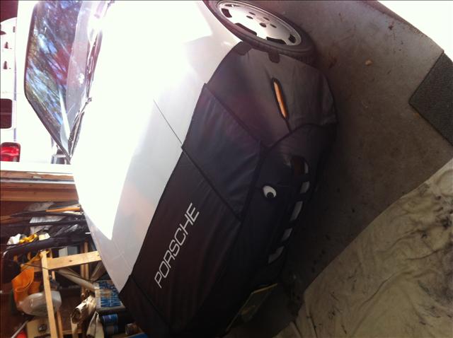 Porsche 928 1985 photo 1