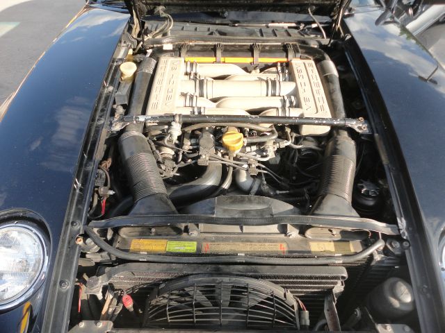 Porsche 928 1986 photo 4