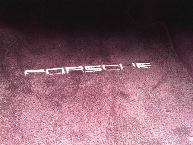 Porsche 928 1987 photo 3