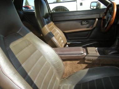 Porsche 944 1983 photo 5