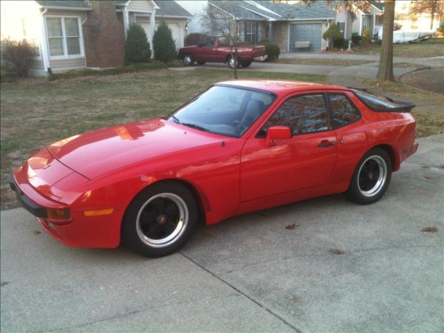 Porsche 944 Unknown Coupe