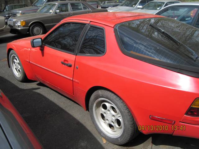 Porsche 944 1985 photo 4
