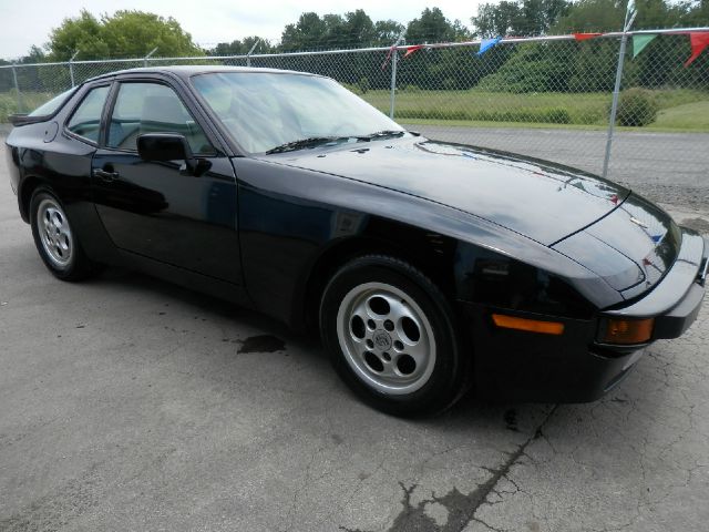 Porsche 944 Unknown Coupe