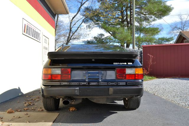 Porsche 944 1987 photo 4
